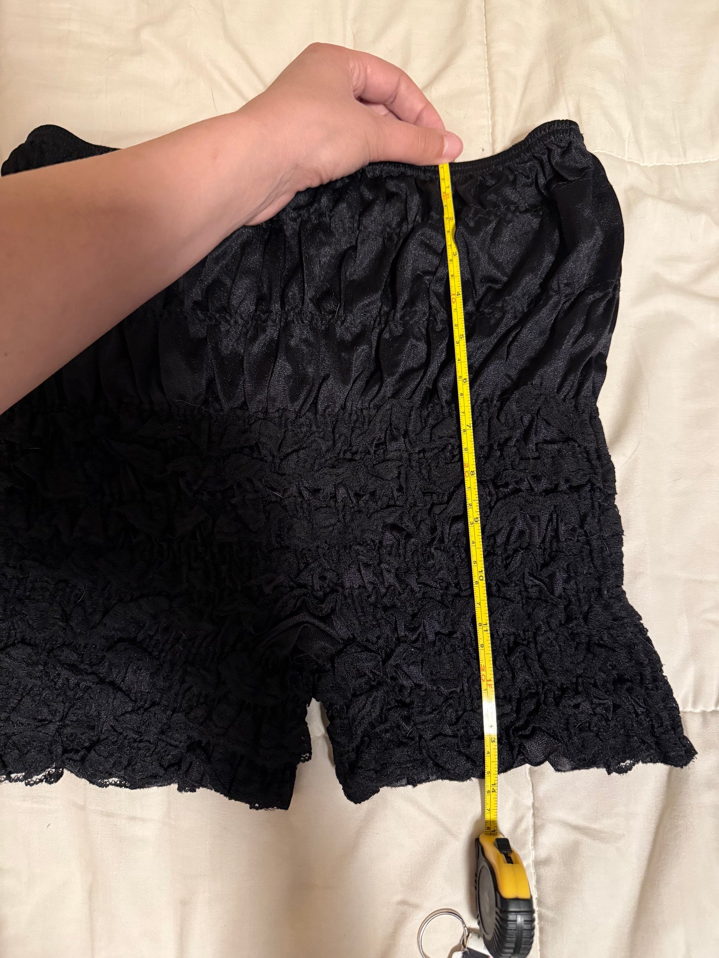 "witching hour" bloomers