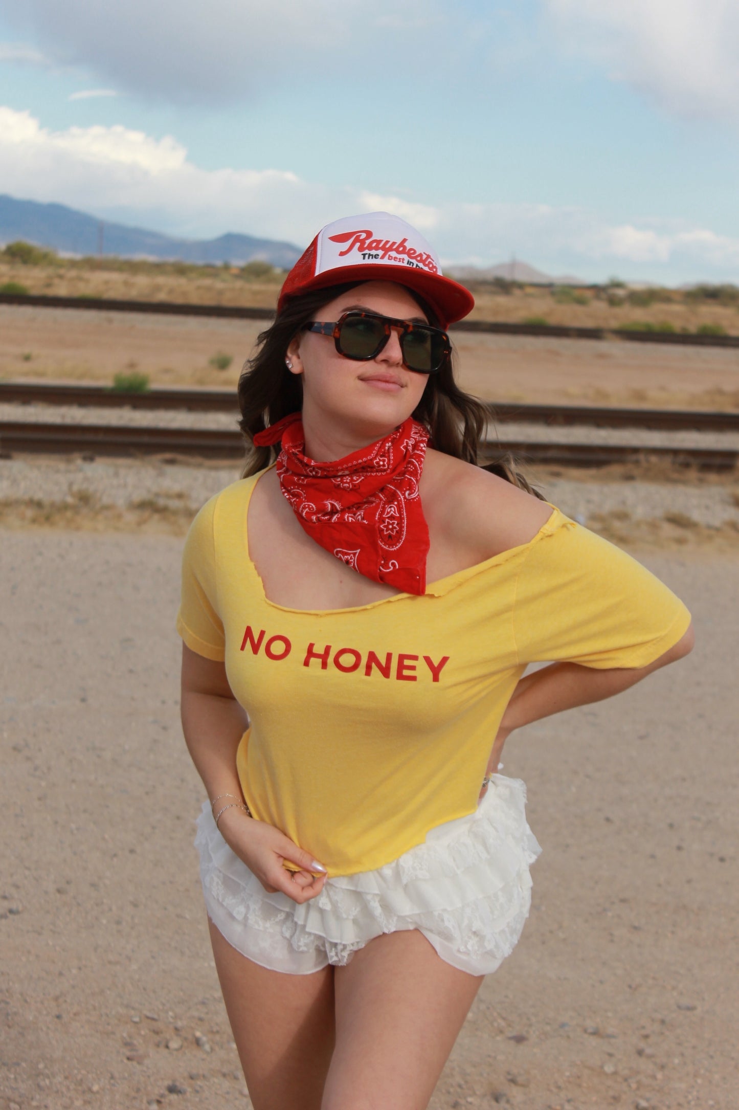 "no honey" tee