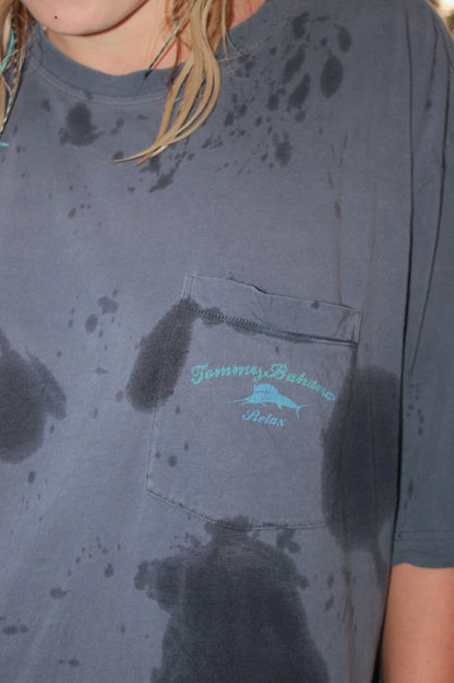 “relax” tee
