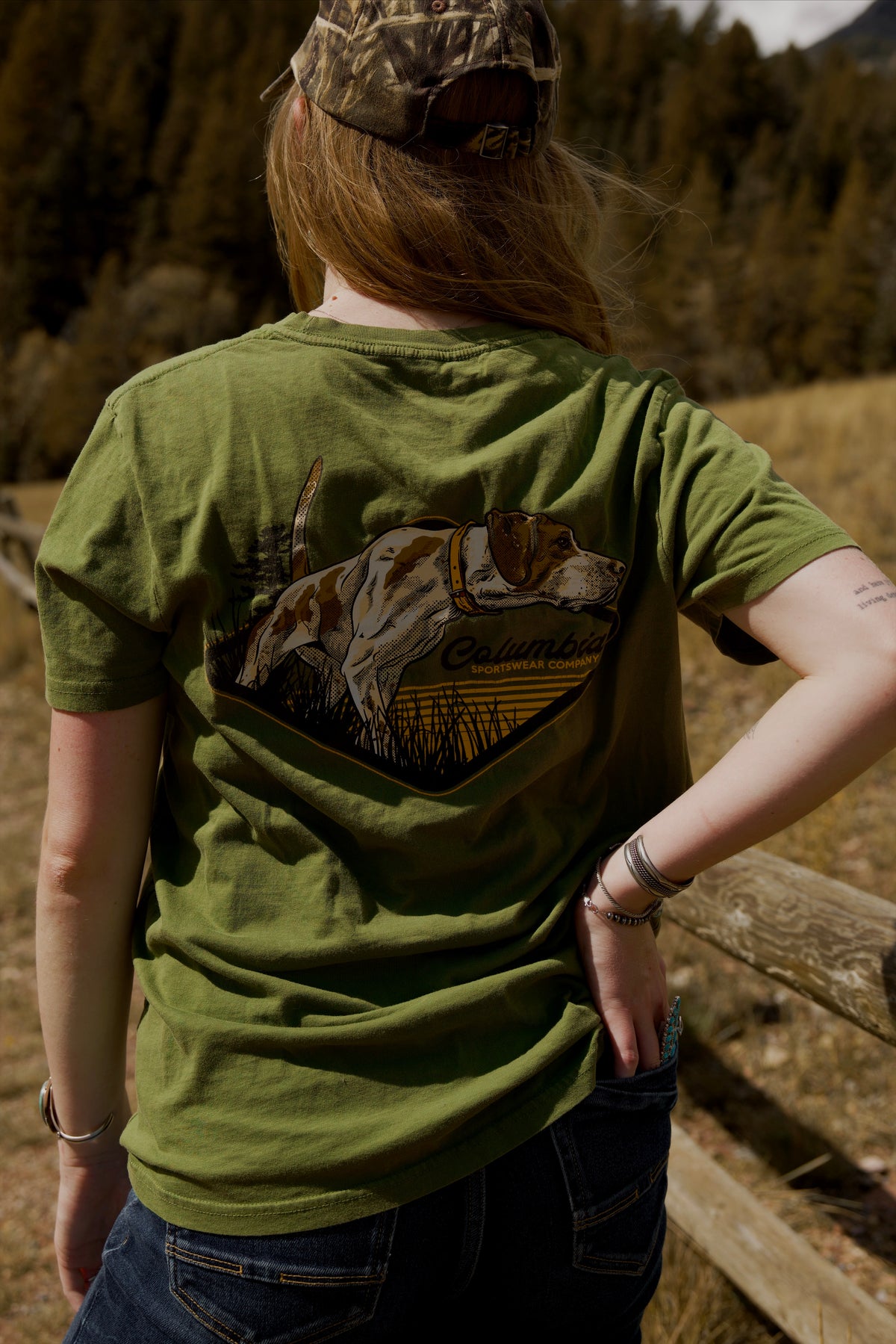 "tracker" tee
