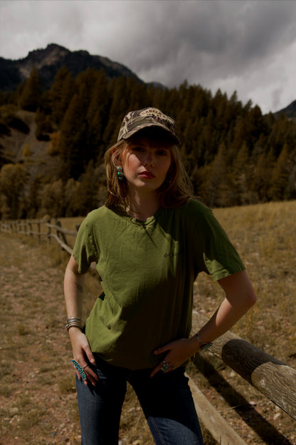 "tracker" tee