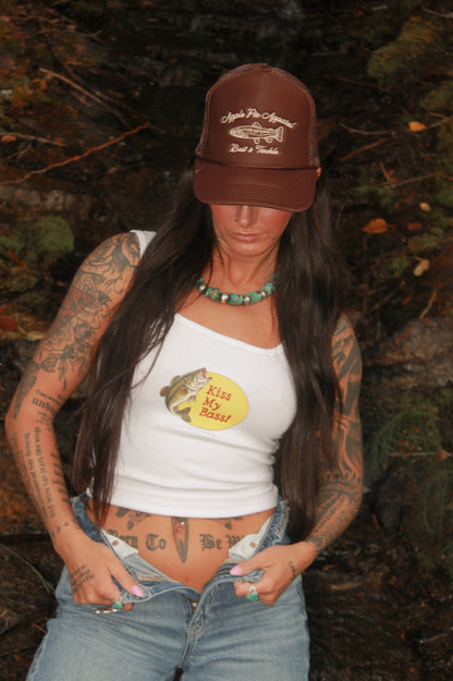 “kiss my bass” og tank