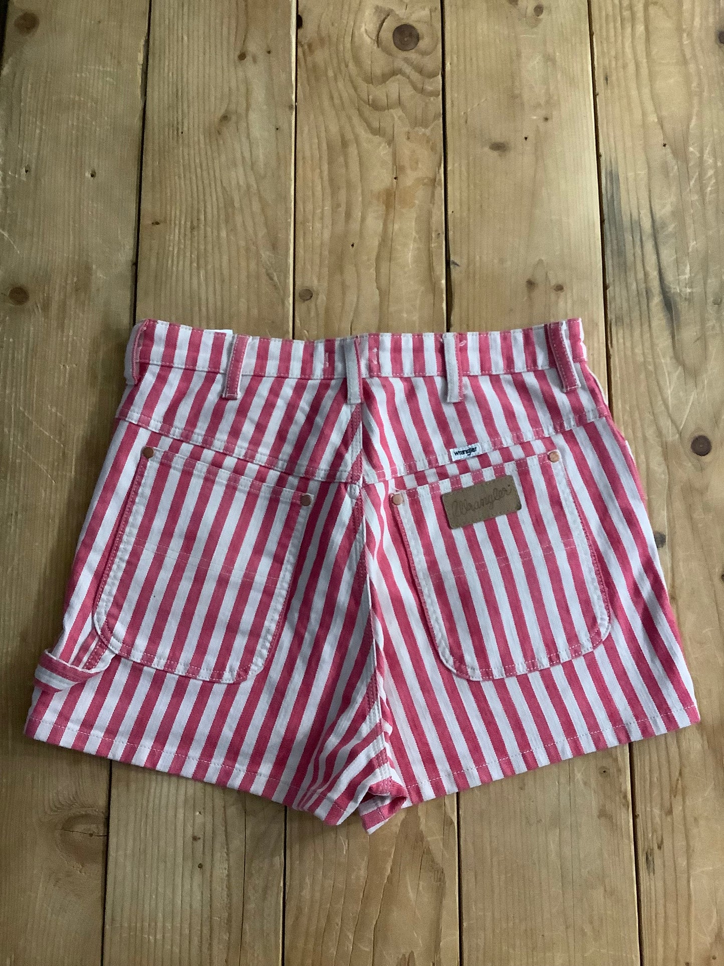 “stripes” wrangler shorts