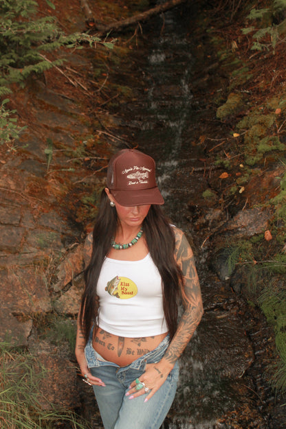 “kiss my bass” og tank