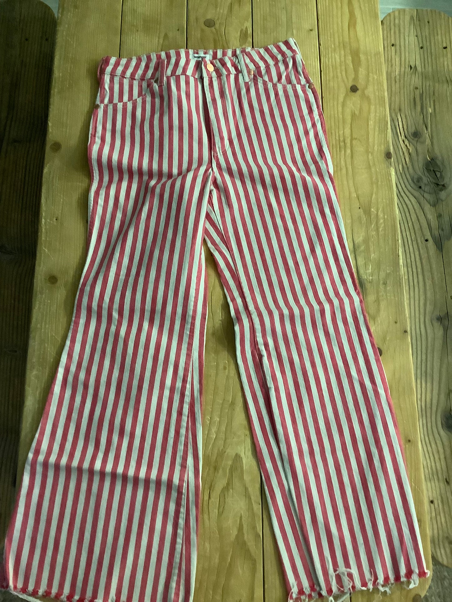 “stripes” wrangler jeans