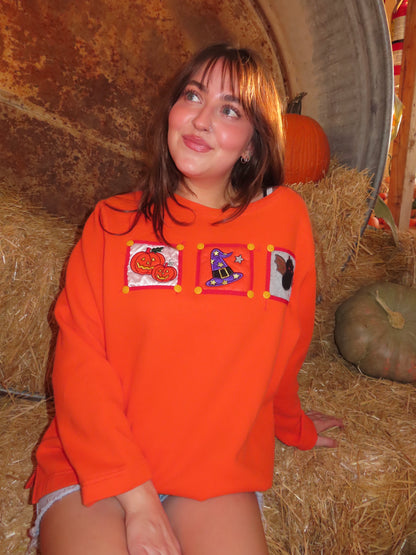"spooky squared” pullover